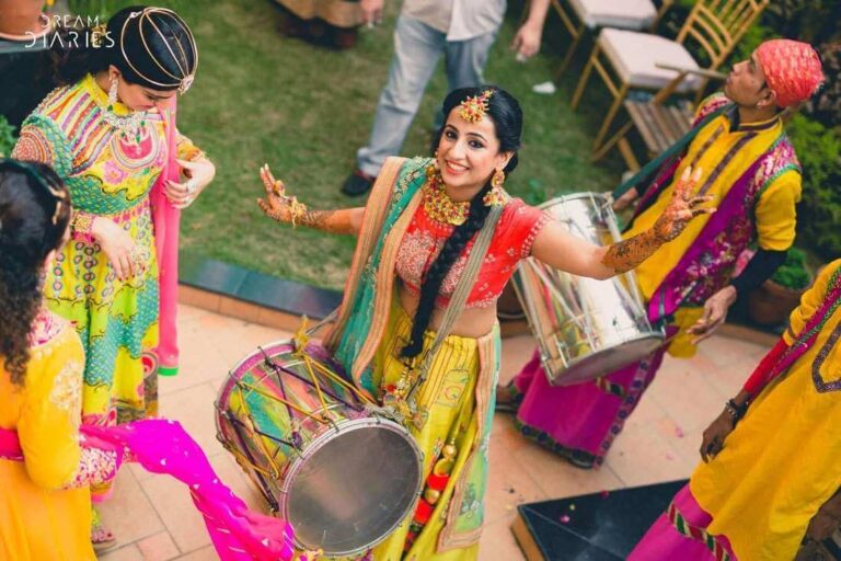 Punjabi Wedding Songs For Brides, Bridal Entry, And Couple Dance - Star Two Punjabi Wedding Songs For Brides, Bridal Entry, And Couple Dance - Star Two